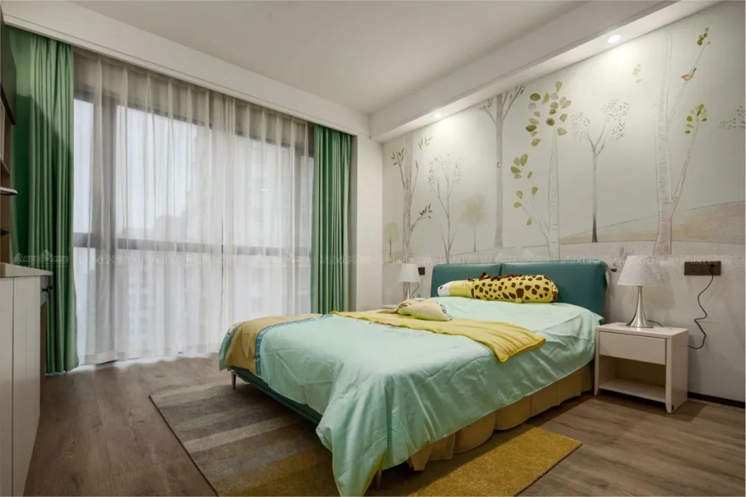 賞·析|港式味道，小眾風(fēng)格里的大眾情懷。