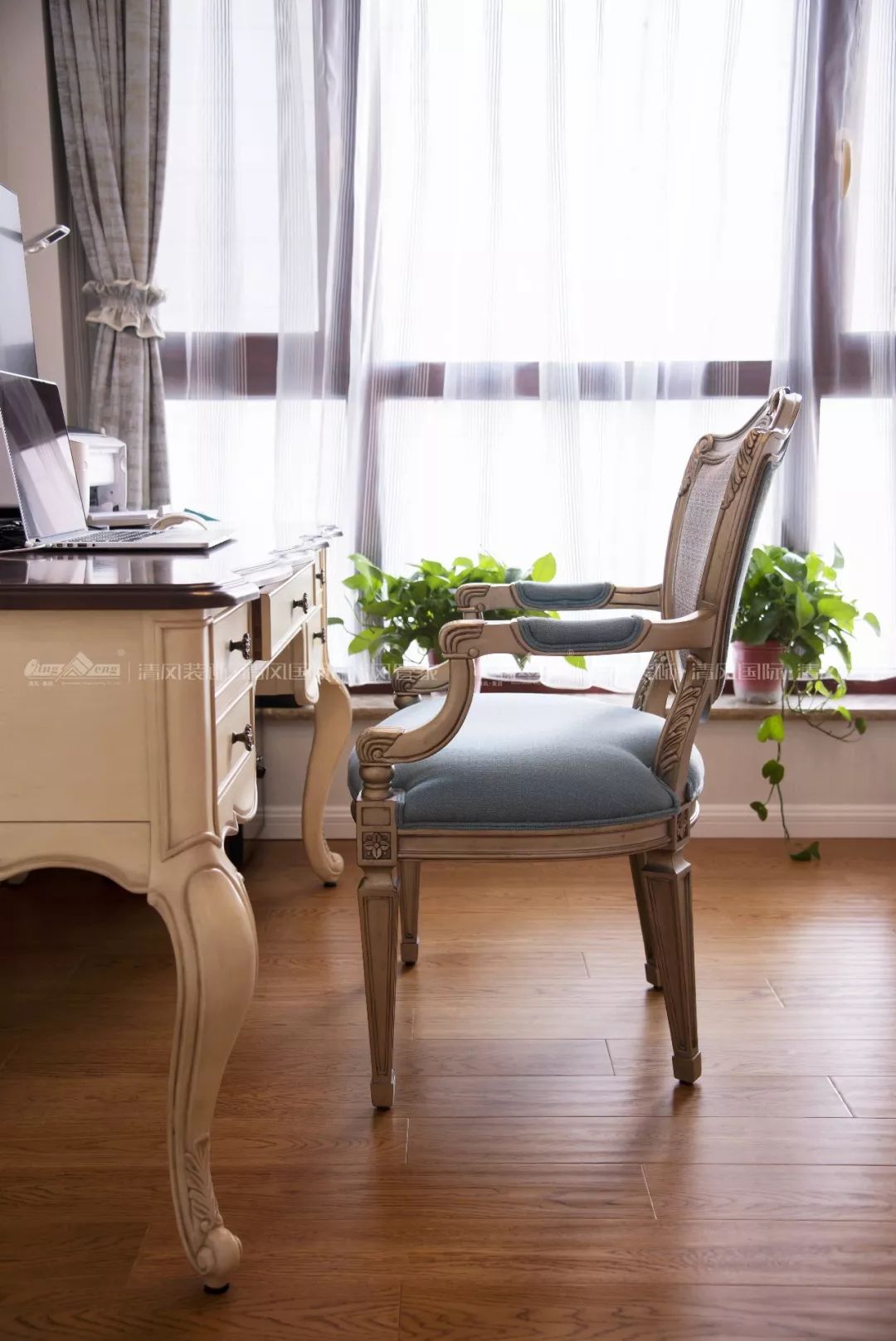 賞·析|美式輕奢，寧?kù)o而精致的品質(zhì)之家！