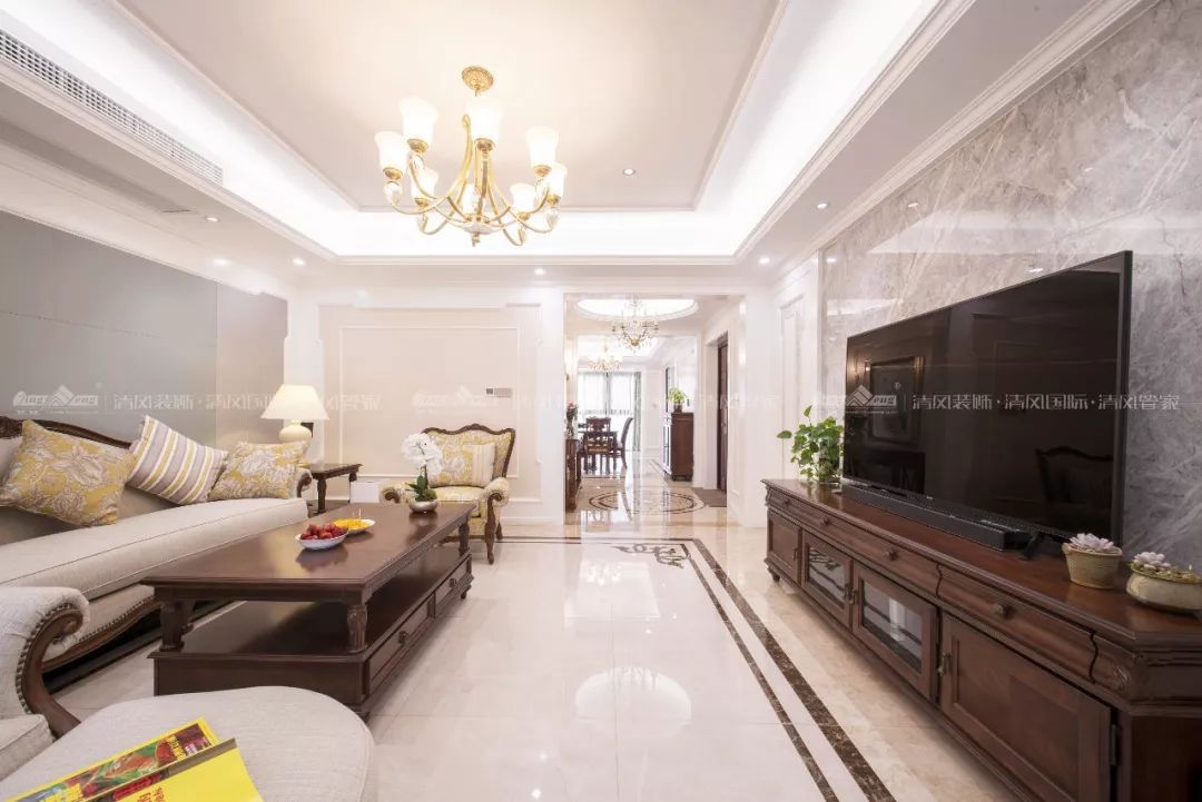 賞·析|美式輕奢，寧?kù)o而精致的品質(zhì)之家！