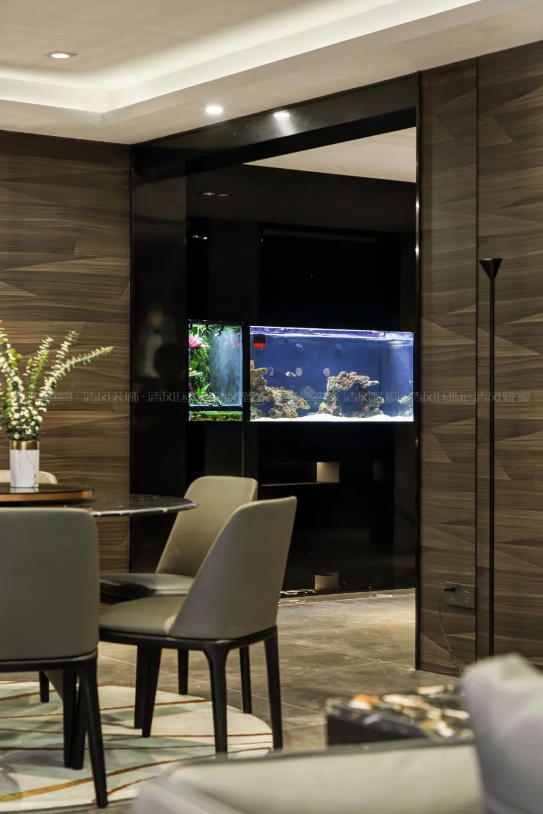 賞·析|港式味道，小眾風(fēng)格里的大眾情懷。