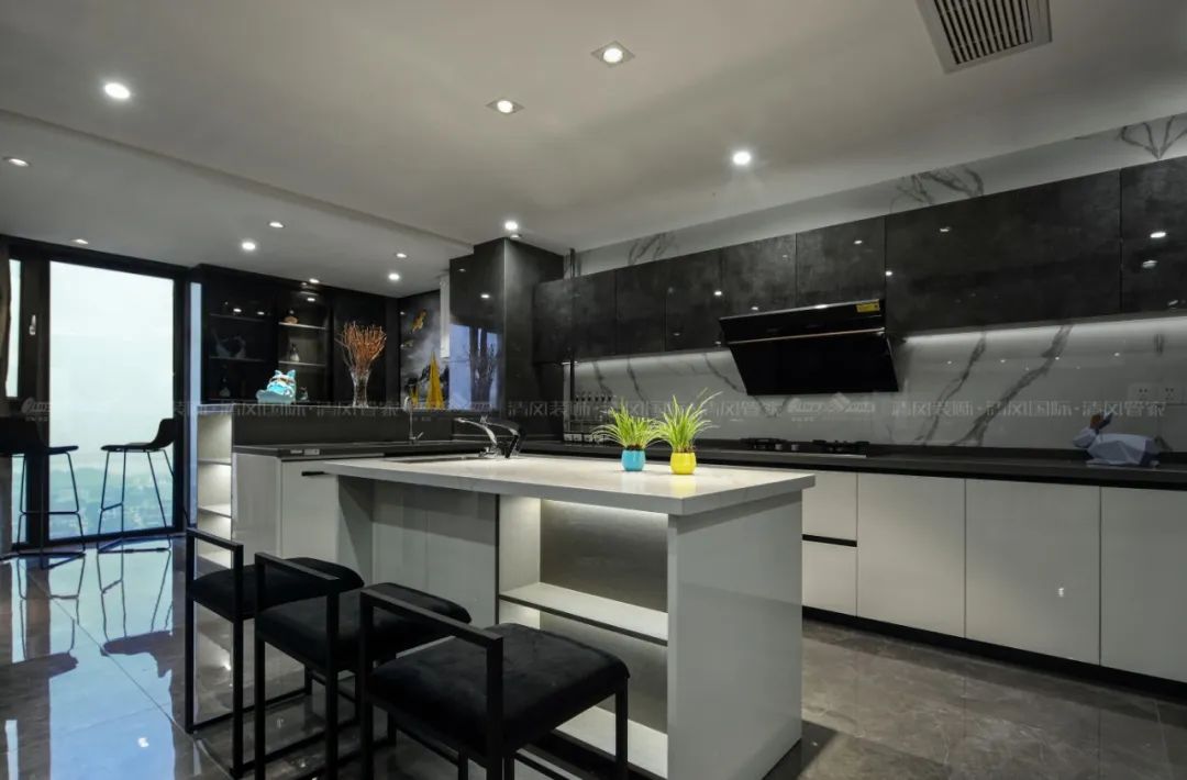 賞·析|港式味道，小眾風(fēng)格里的大眾情懷。