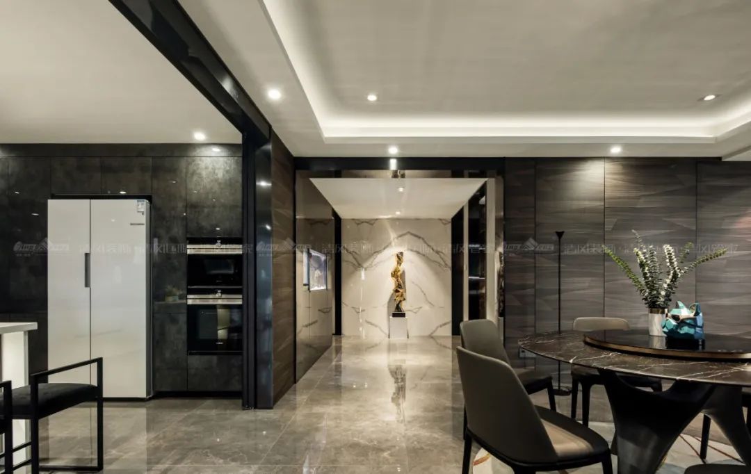 賞·析|港式味道，小眾風(fēng)格里的大眾情懷。