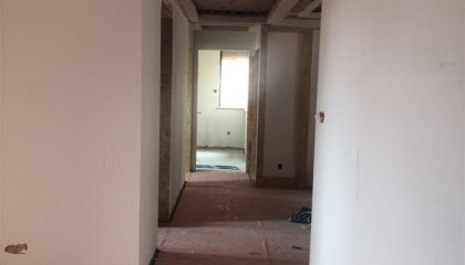 齊門人家油漆階段