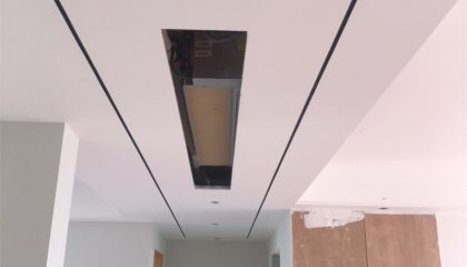 懸珠花園油漆階段