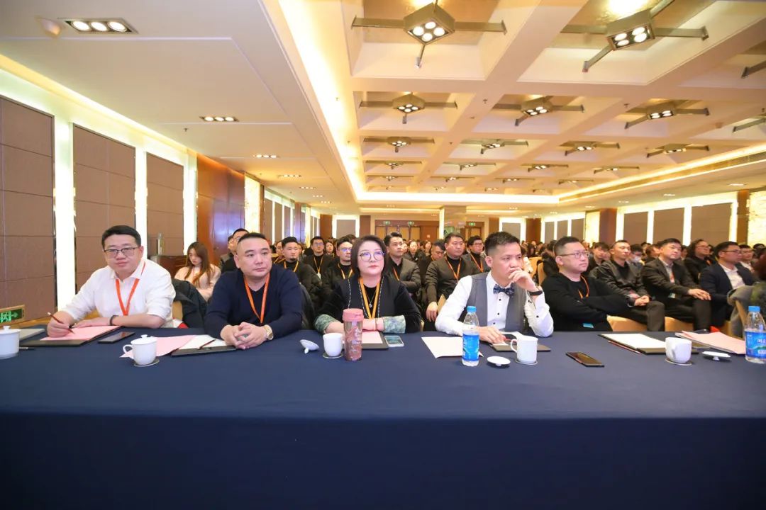 清風(fēng)裝飾2023年終總結(jié)大會&頒獎盛典