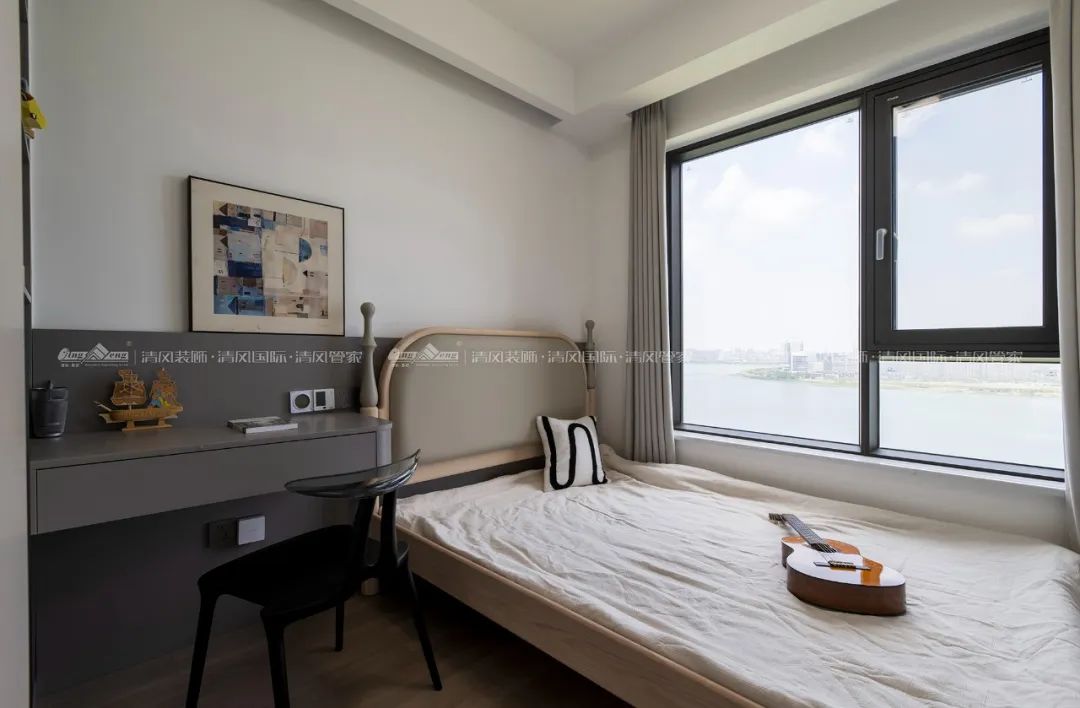 賞·析|140㎡現(xiàn)代簡約，光影自由穿梭的家滿是松弛感！