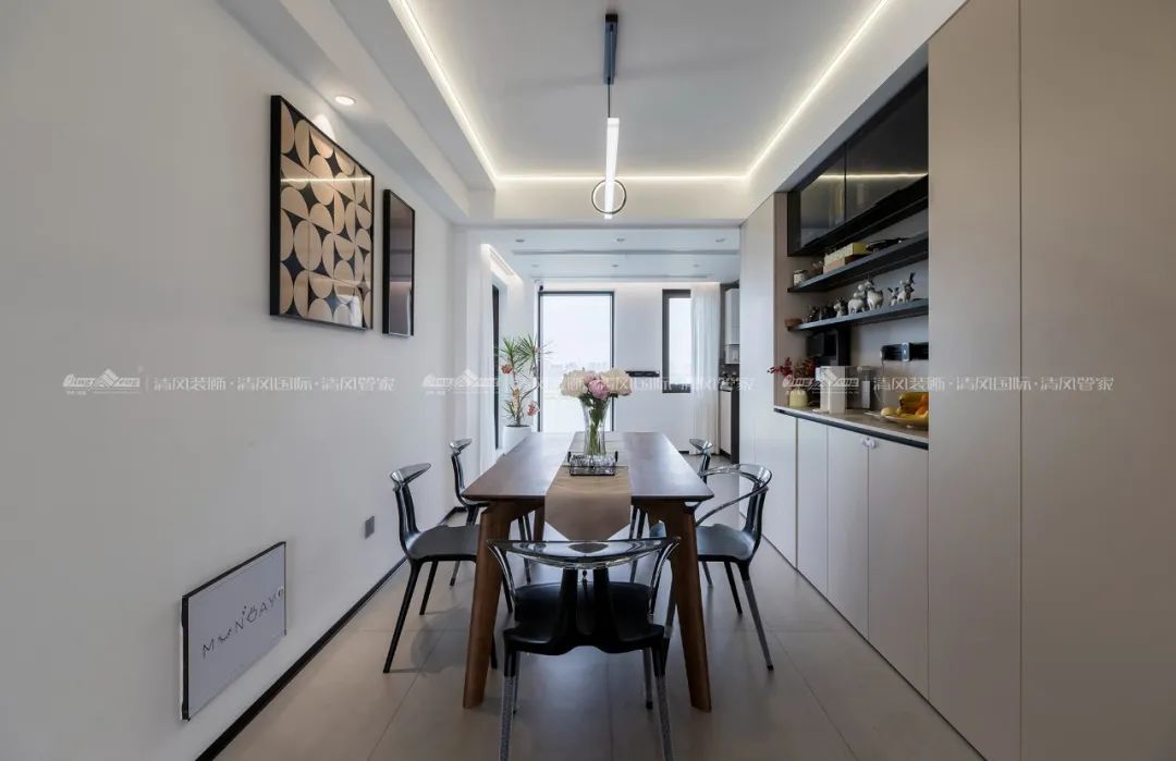 賞·析|140㎡現(xiàn)代簡約，光影自由穿梭的家滿是松弛感！