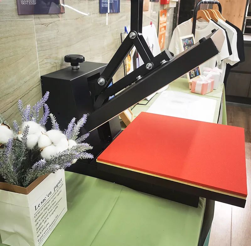 清風(fēng)裝飾·暑“價”裝修惠 - FUN·潮玩集市，周末嗨翻天！