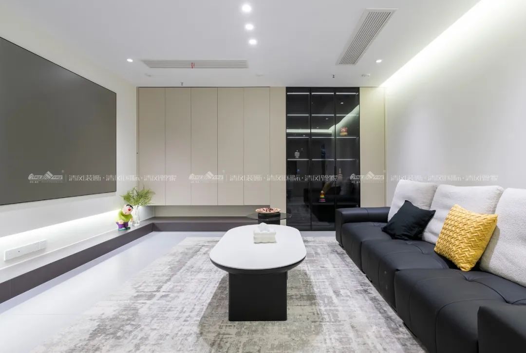 賞·析|300㎡輕法混搭風(fēng)，時(shí)尚溫馨感拉滿！