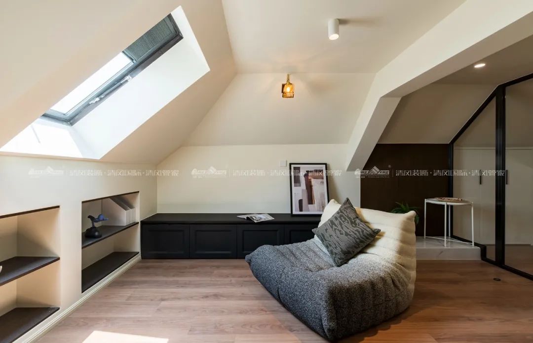 賞·析|300㎡輕法混搭風(fēng)，時尚溫馨感拉滿！