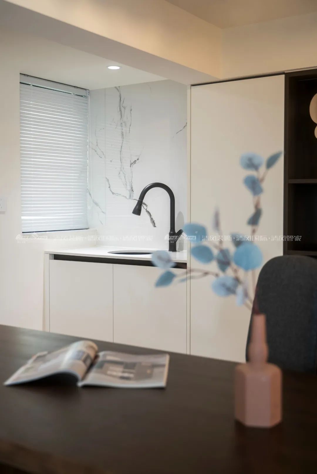 賞·析|300㎡輕法混搭風(fēng)，時尚溫馨感拉滿！