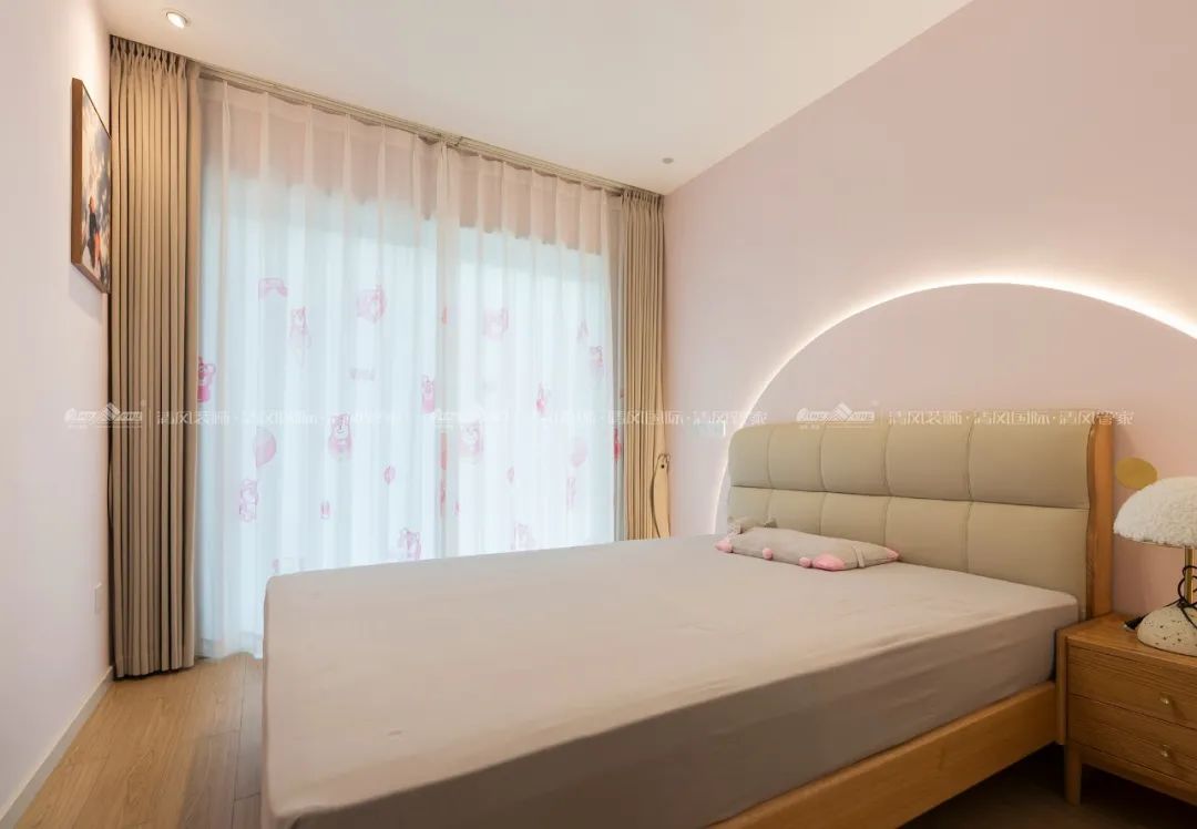 賞·析|120㎡原木奶油風，恬靜優(yōu)雅，溫柔可觸