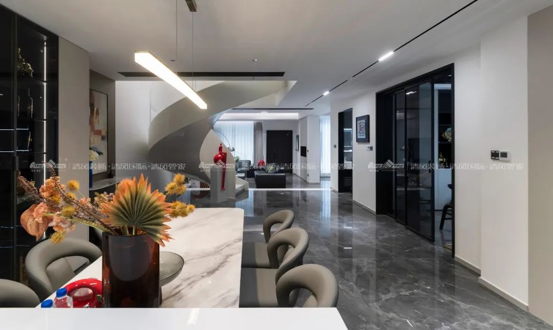 賞·析|396㎡現(xiàn)代簡約，自由之邸