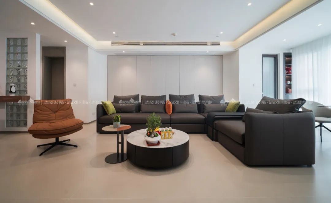 賞·析|236㎡現(xiàn)代簡約，歸心之居太好住啦！