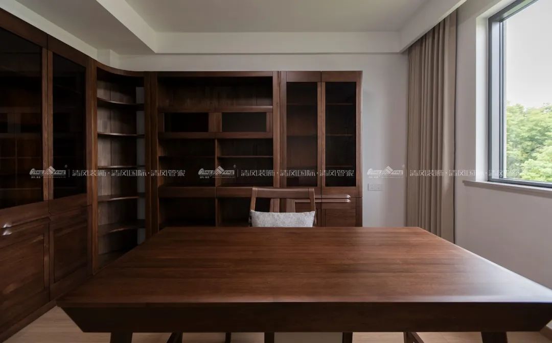 賞·析|420㎡現(xiàn)代簡(jiǎn)約，家是自然的延伸