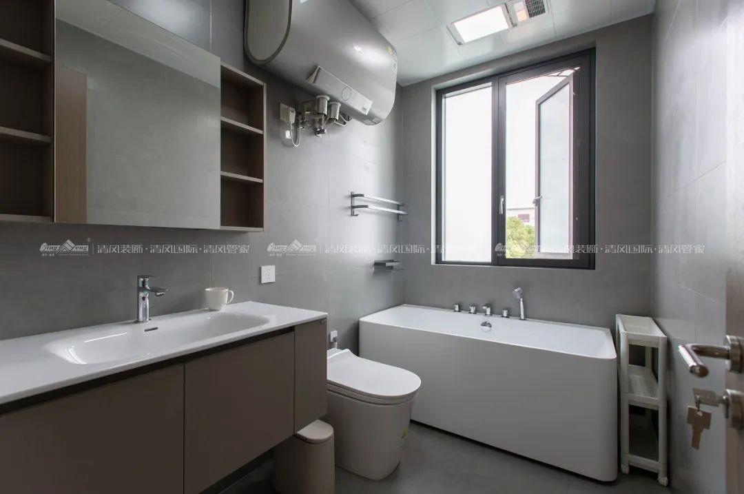 賞·析|420㎡現(xiàn)代簡(jiǎn)約，家是自然的延伸