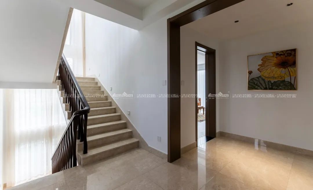 賞·析|420㎡現(xiàn)代簡(jiǎn)約，家是自然的延伸