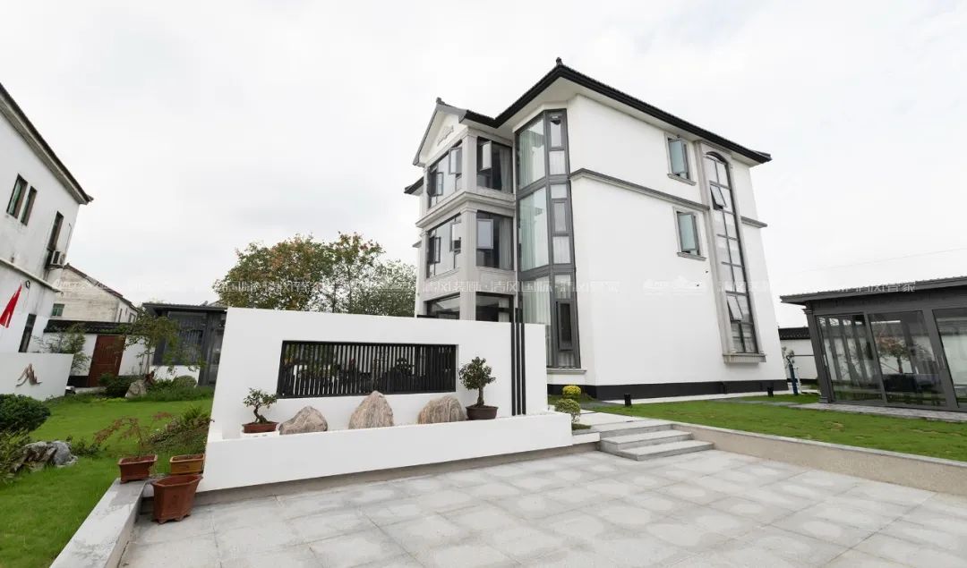 賞·析|420㎡現(xiàn)代簡(jiǎn)約，家是自然的延伸