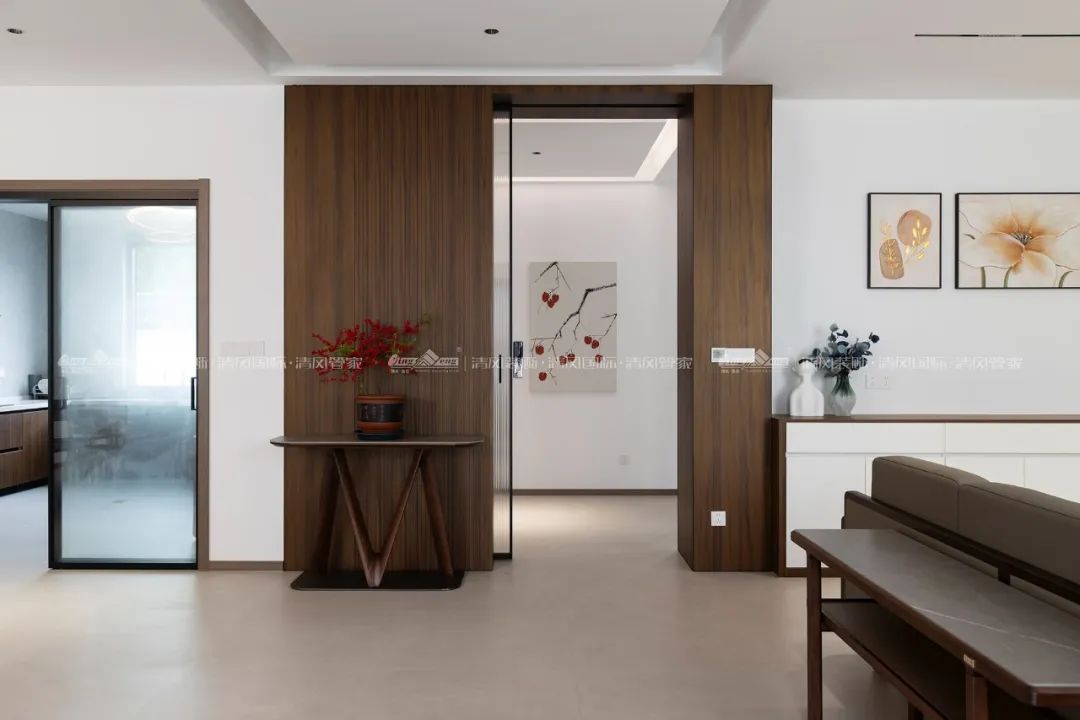 賞·析|420㎡現(xiàn)代簡(jiǎn)約，家是自然的延伸