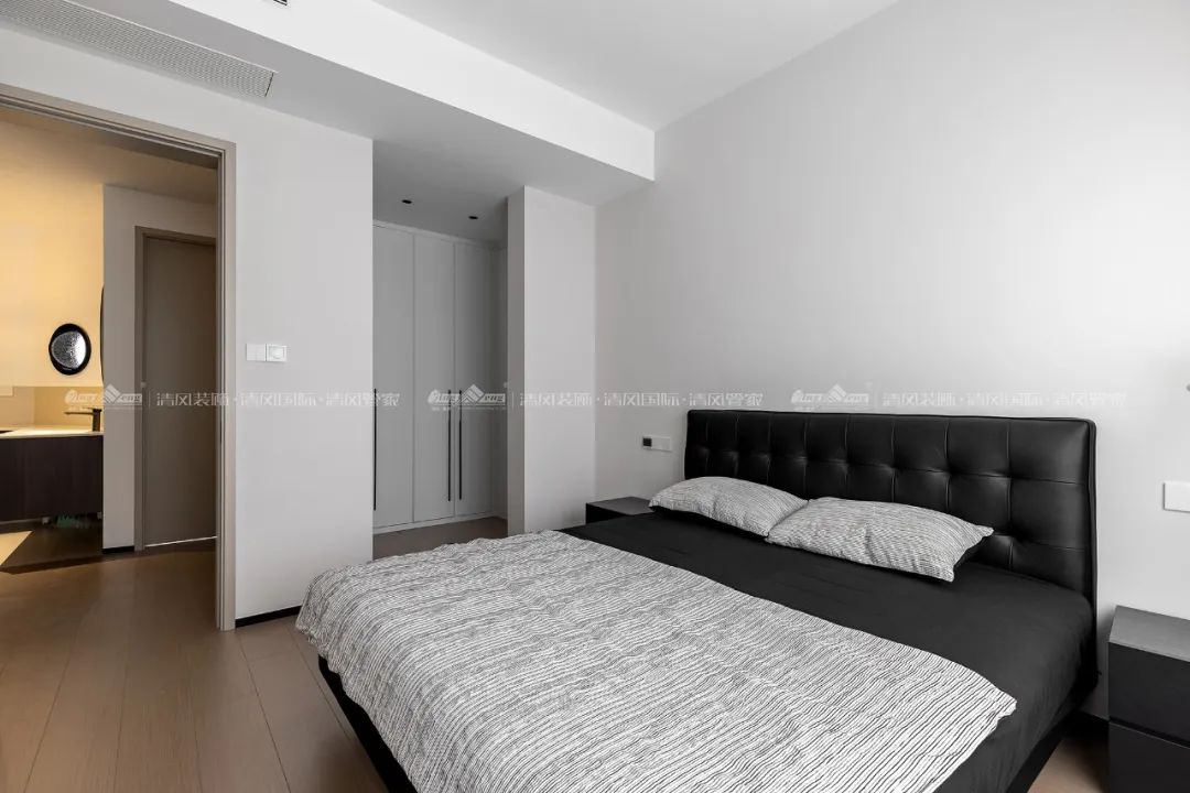 賞·析|180㎡現(xiàn)代簡約，探尋靜謐與悠然的日常