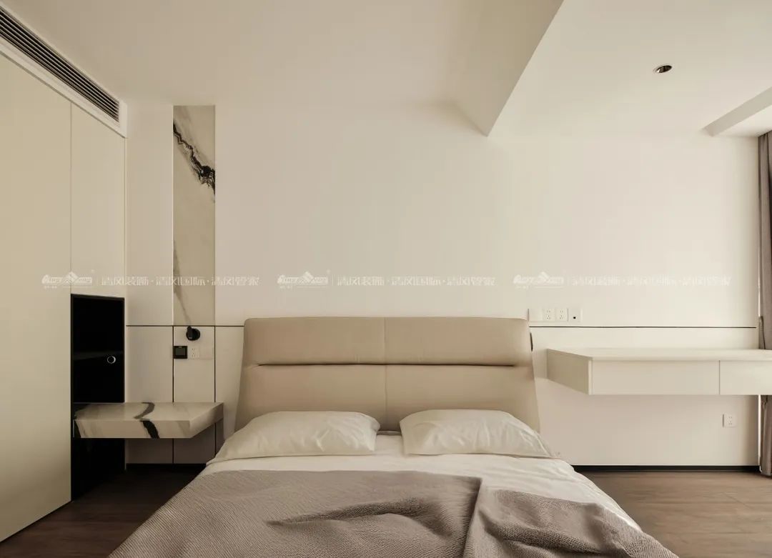 賞·析|289㎡現(xiàn)代極簡(jiǎn)別墅，生活與藝術(shù)的碰撞