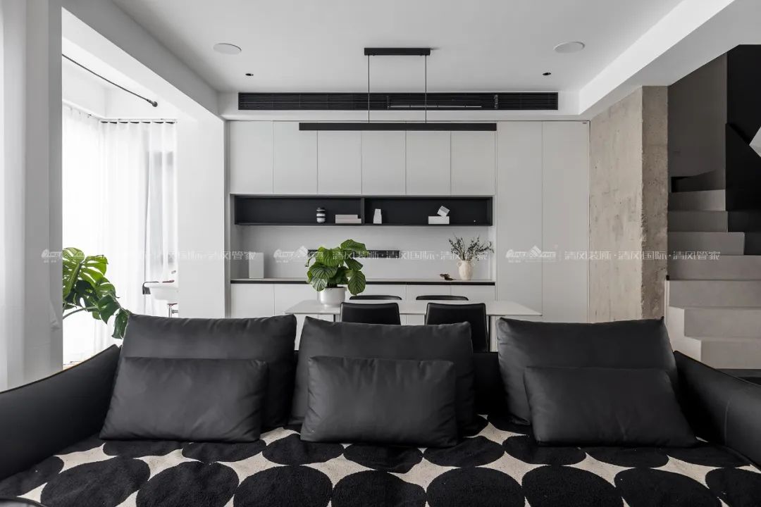 賞·析|180㎡現(xiàn)代簡約，探尋靜謐與悠然的日常